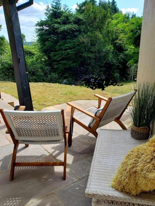 3 Bedroom 3 Bathroom Ground Floor Condo With Veranda Reigate Dış mekan fotoğraf